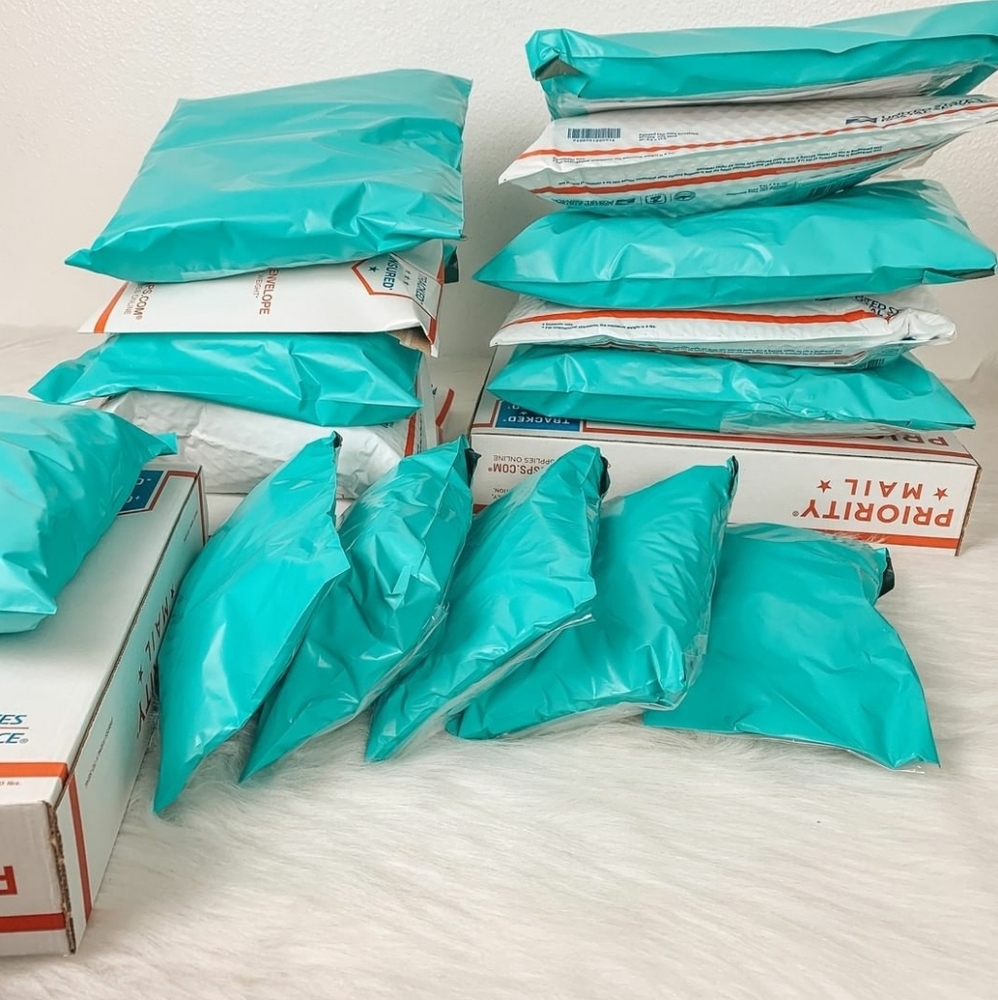 Fast Shipping! - image 2